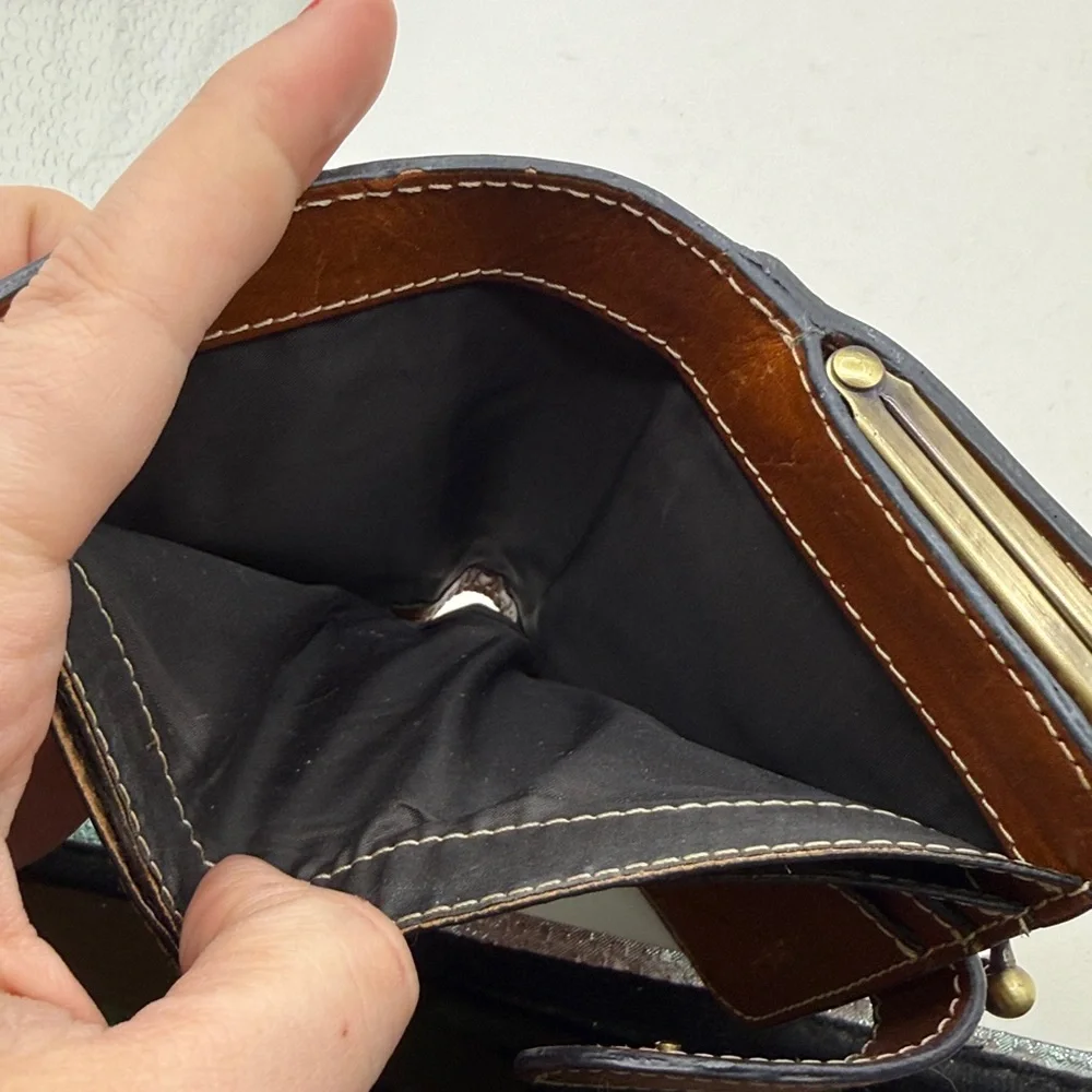 Patricia Nash Iberia Wallet ID Card Holder Kiss Lock Floral Yellow Black Leather - Picture 10 of 16